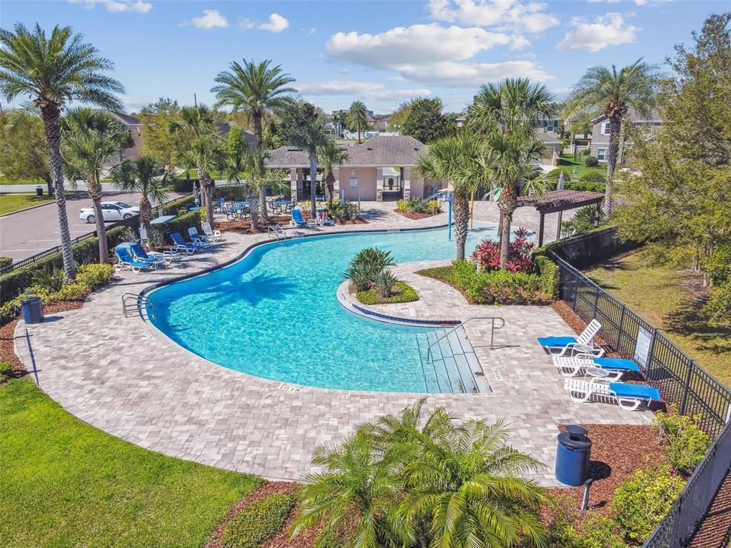 Exterior, Pool