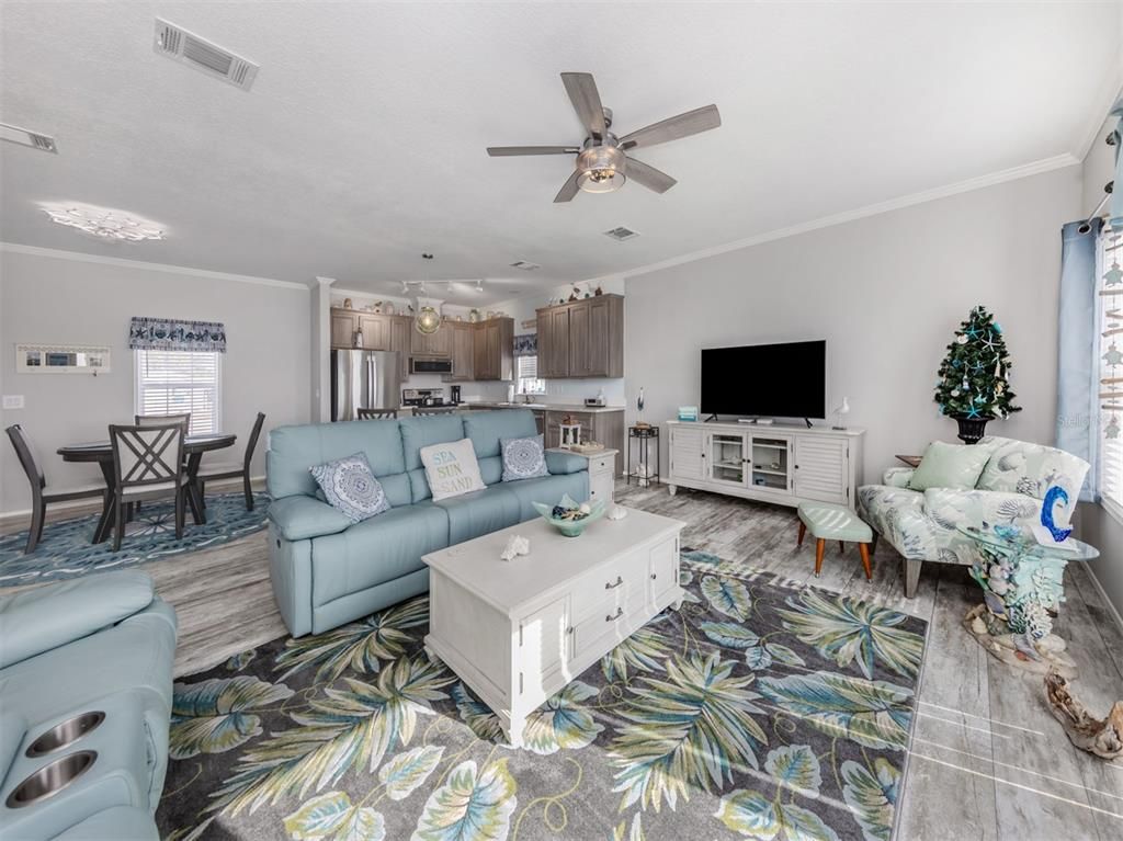 Dining room, Interior, Kitchen, Living room, Stainless Steel Appliances, Wood Texture Flooring
