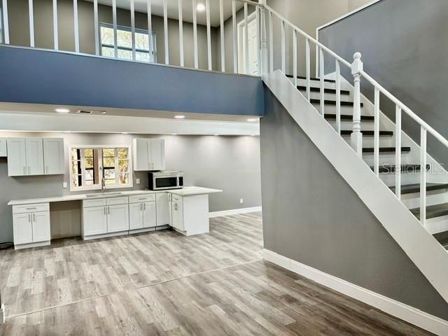 Interior, Kitchen, Recessed Lighting, Wood Texture Flooring