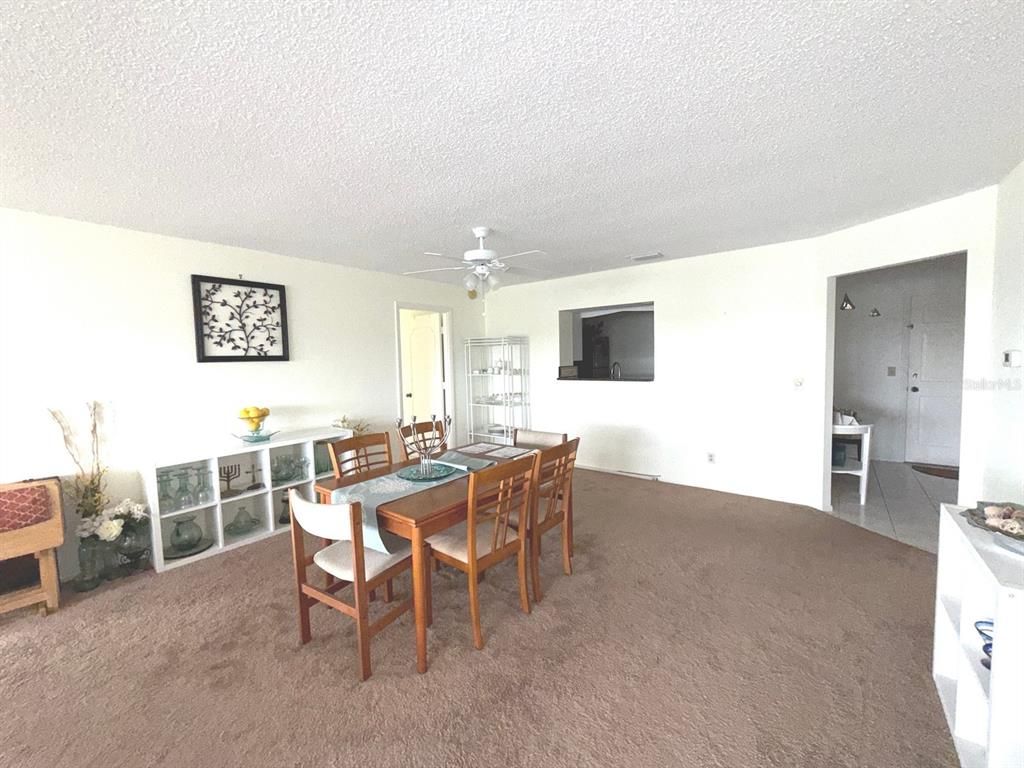 Dining room, Interior