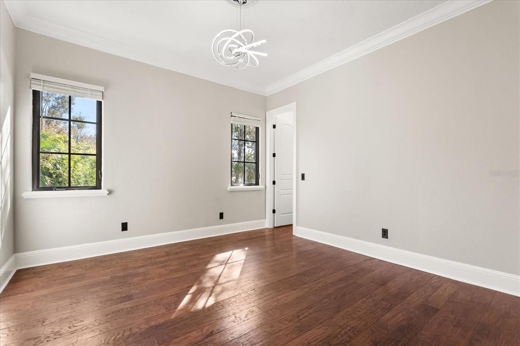 Empty room, Interior, Pendant Lights, Wood Texture Flooring