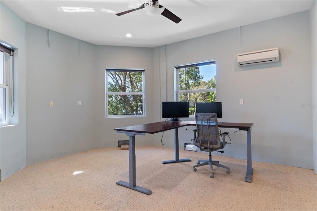 Home Office, Interior, Recessed Lighting
