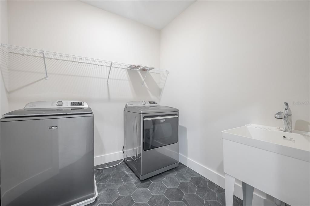 Interior, Washer