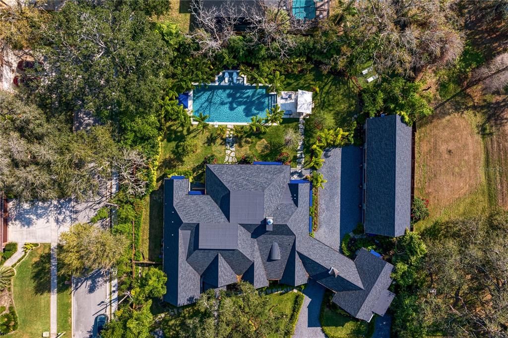 Exterior, Drone