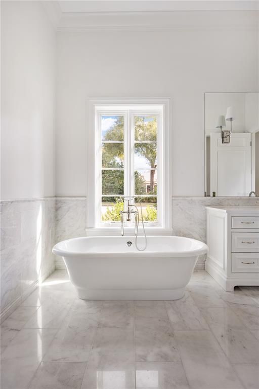 Bathroom, Free Standing Baths, Interior, Marble