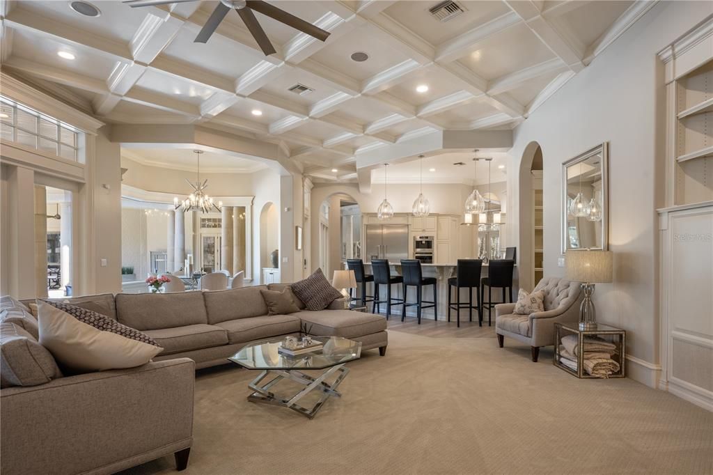 Chandelier, Dining room, Interior, Kitchen, Living room, Pendant Lights, Recessed Lighting