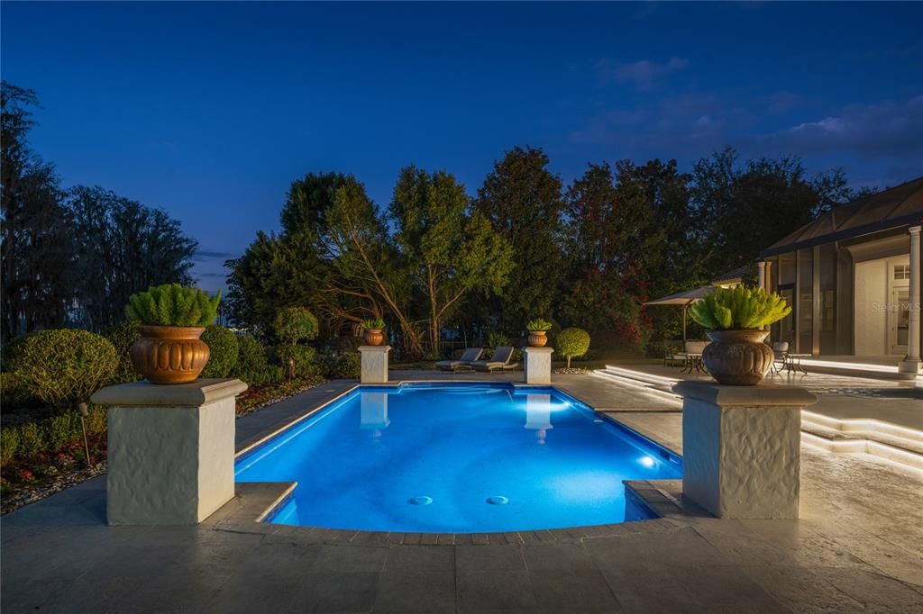 Exterior, Pool