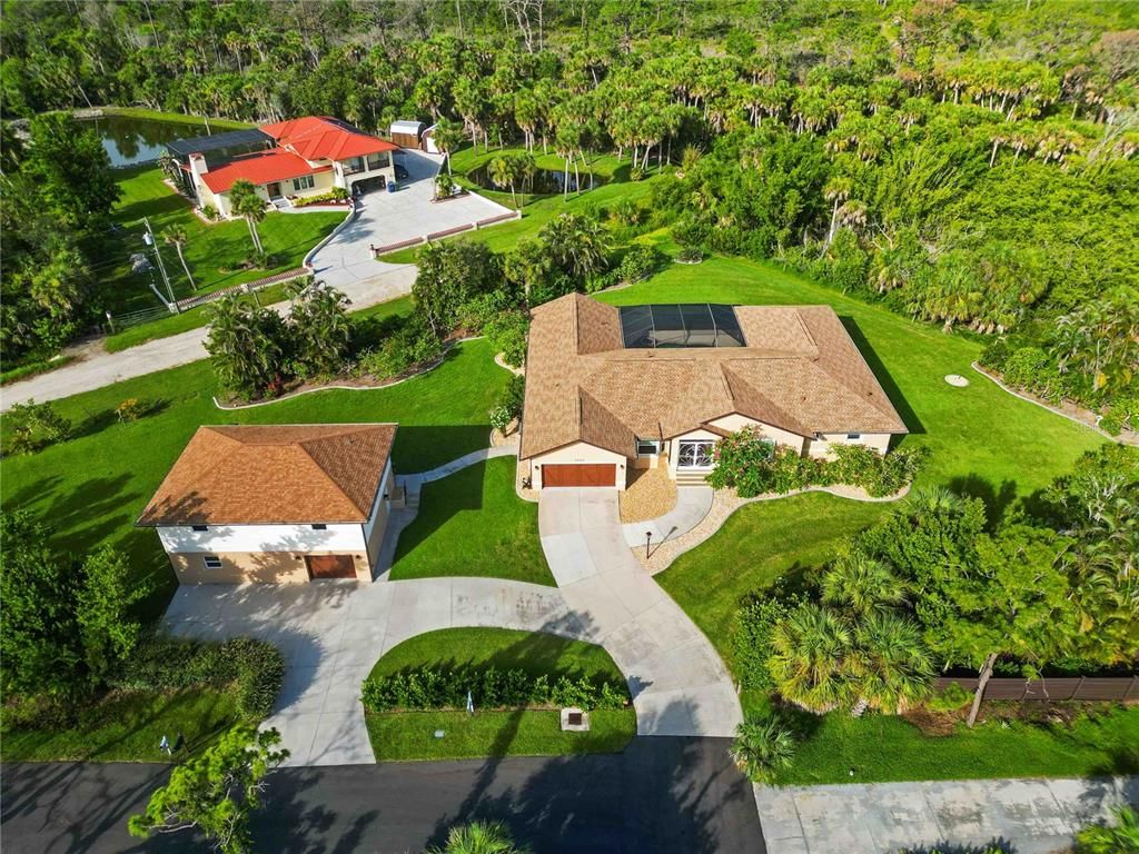 Exterior, Drone