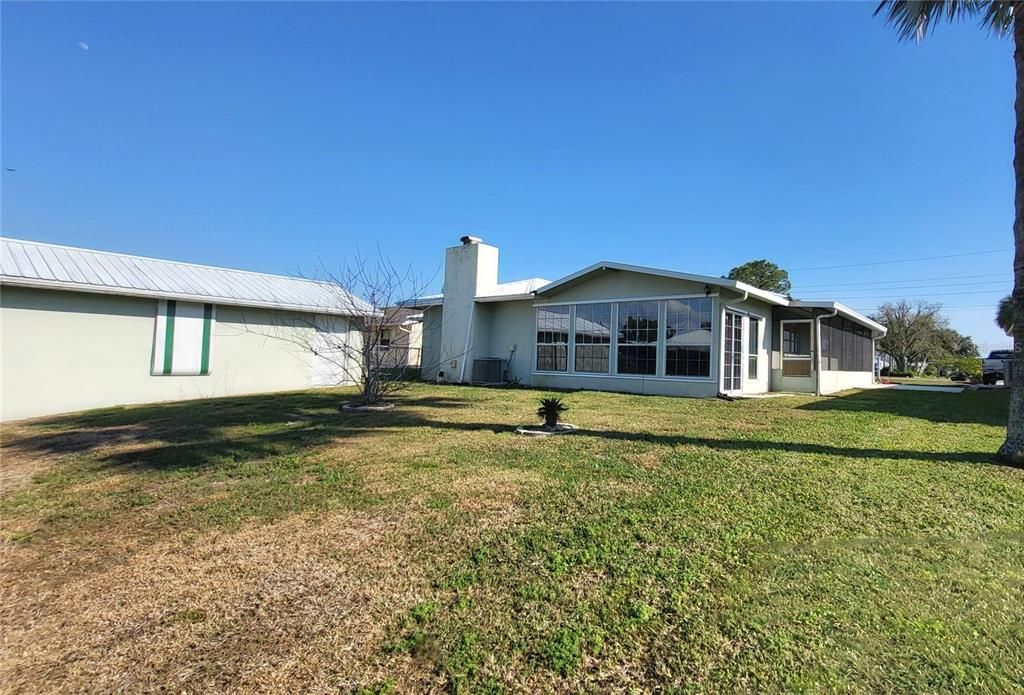 Backyard, Exterior