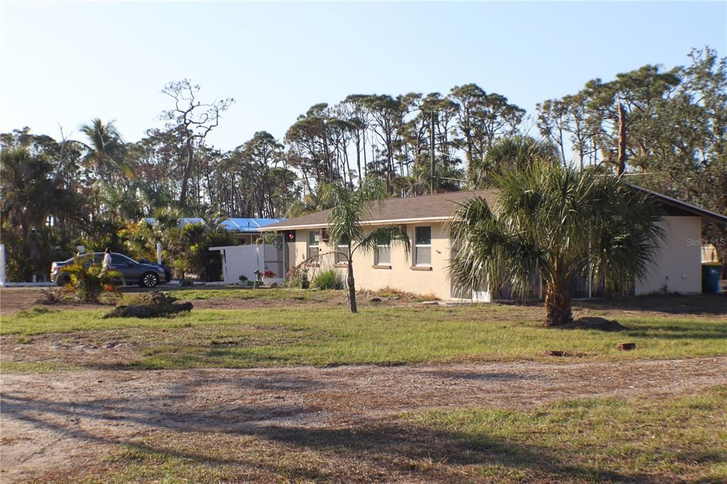 Backyard, Exterior