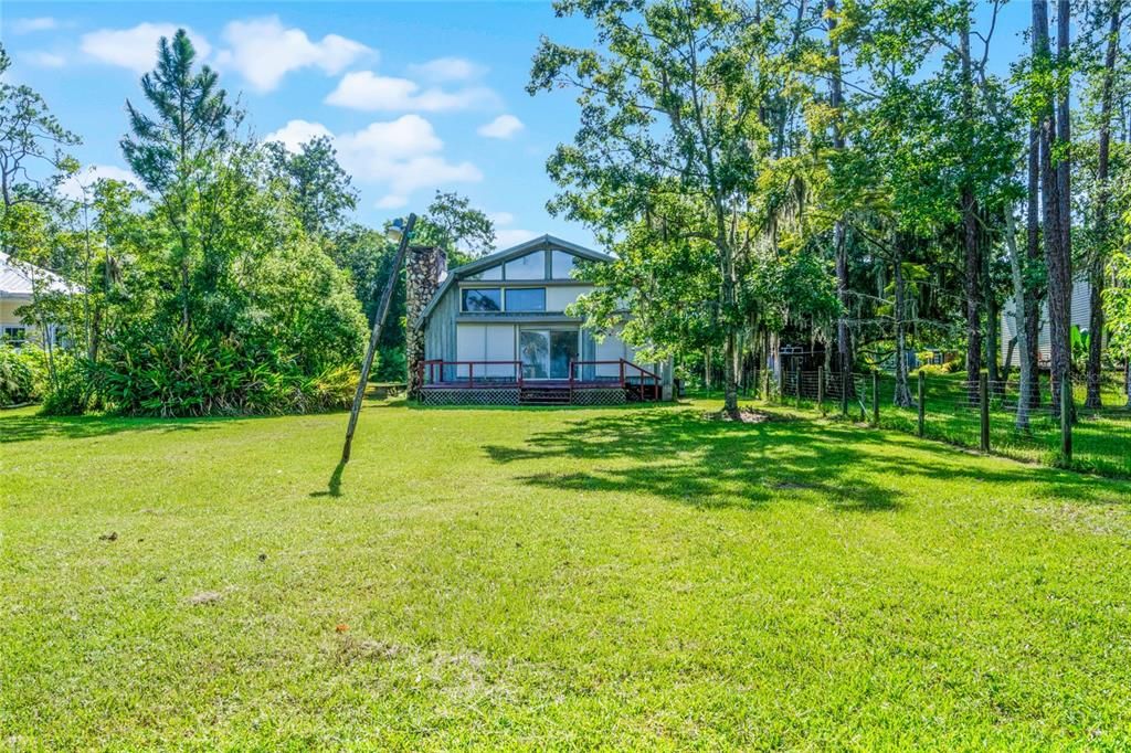Backyard, Exterior