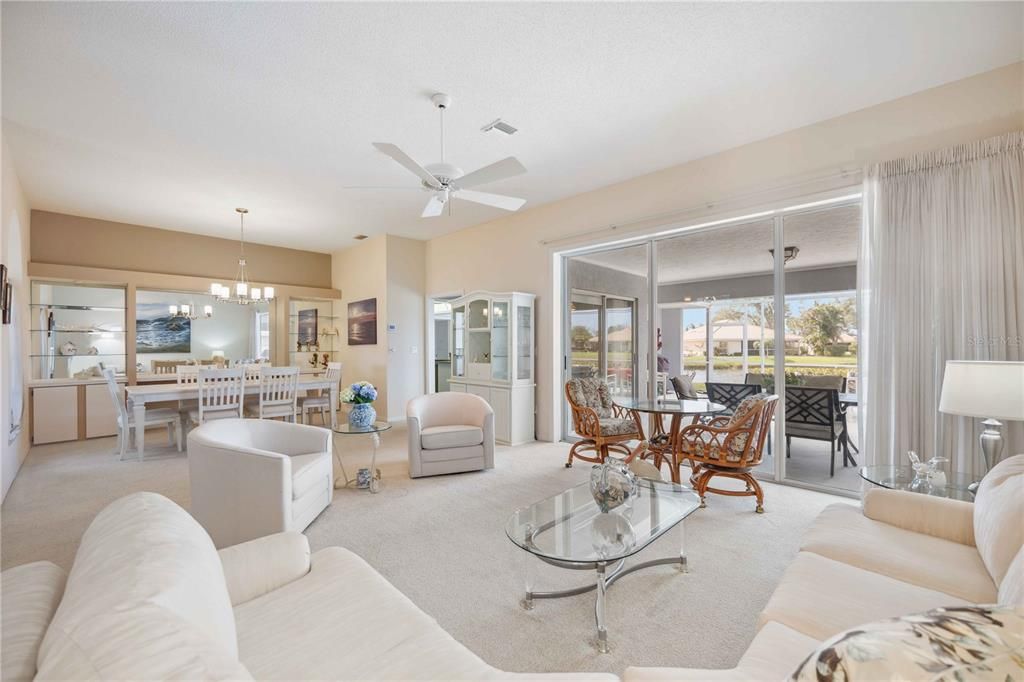 Chandelier, Dining room, Interior, Living room, Pendant Lights