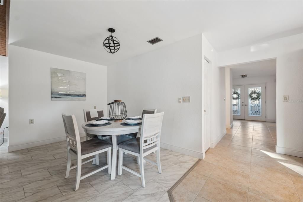 Dining room, Interior, Marble