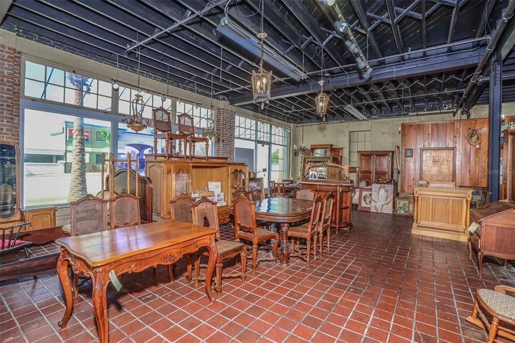 Dining room, Interior, Pendant Lights
