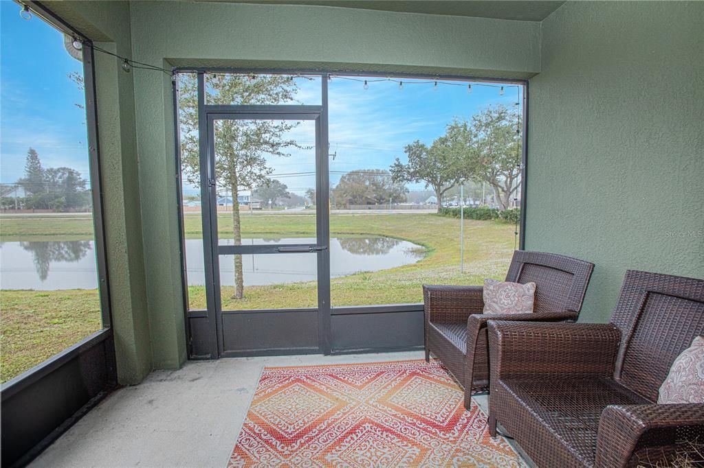 Interior, Sun Room, Water