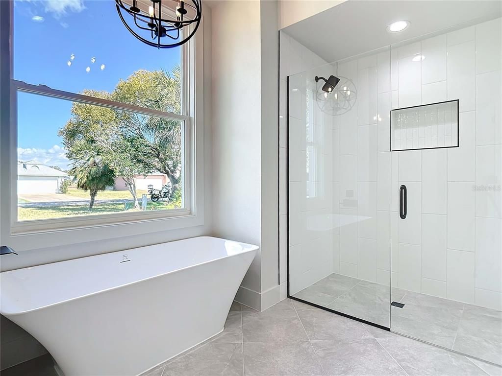 Bathroom, Free Standing Baths, Glass Shower, Interior, Recessed Lighting