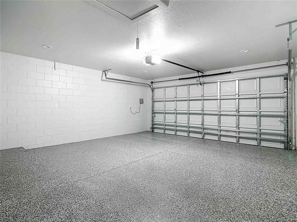 Garage, Interior, Recessed Lighting