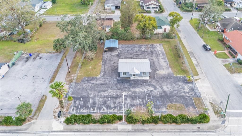 Exterior, Drone
