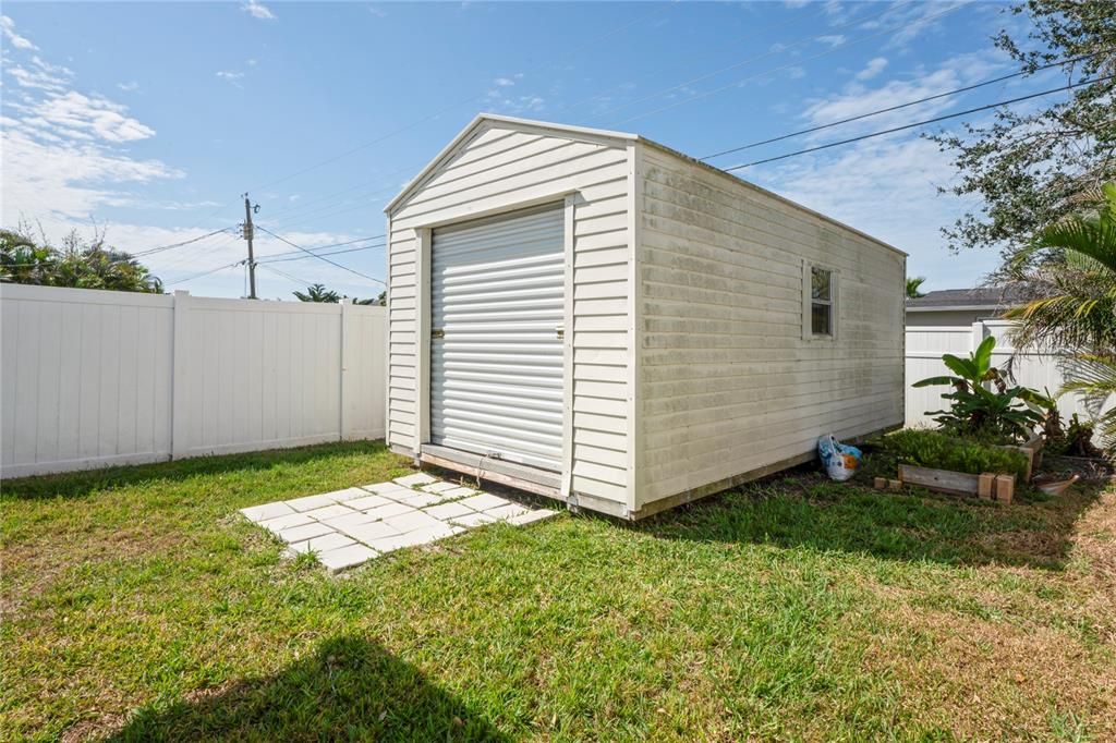 Backyard, Detached Garage, Exterior