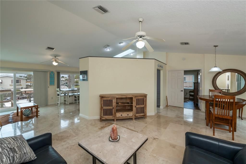 Dining room, Interior, Pendant Lights