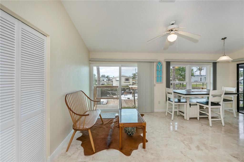 Dining room, Interior, Pendant Lights