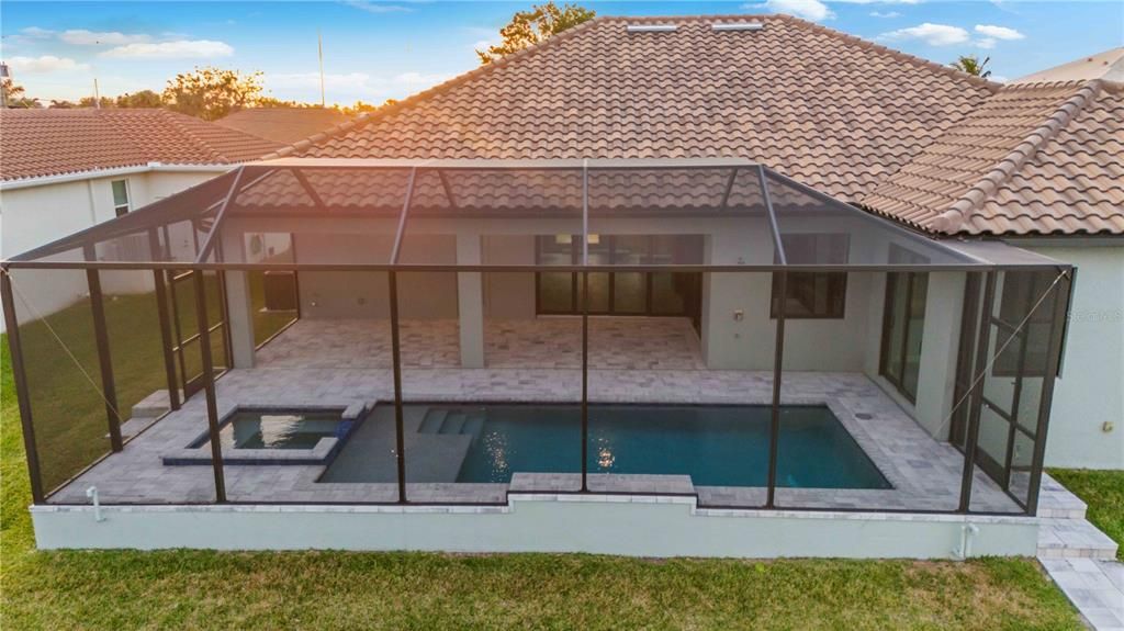 Exterior, Pool