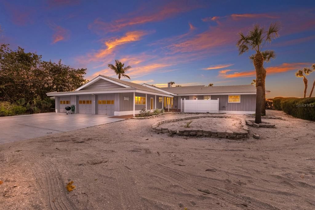 Attached, Backyard, Exterior, Facade, Ranch