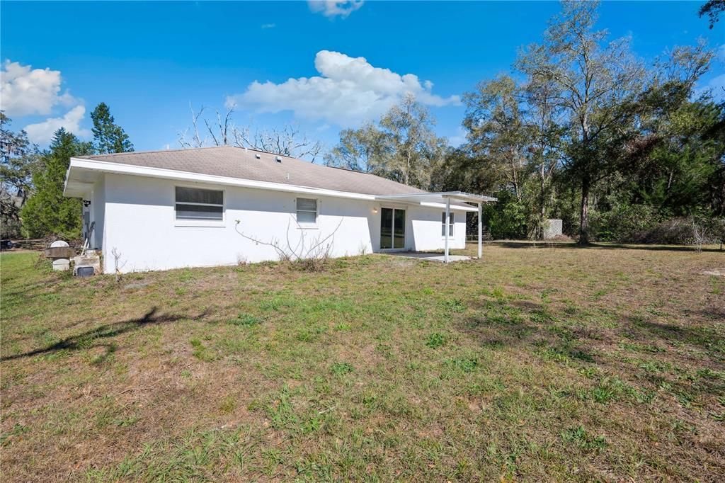 Backyard, Exterior