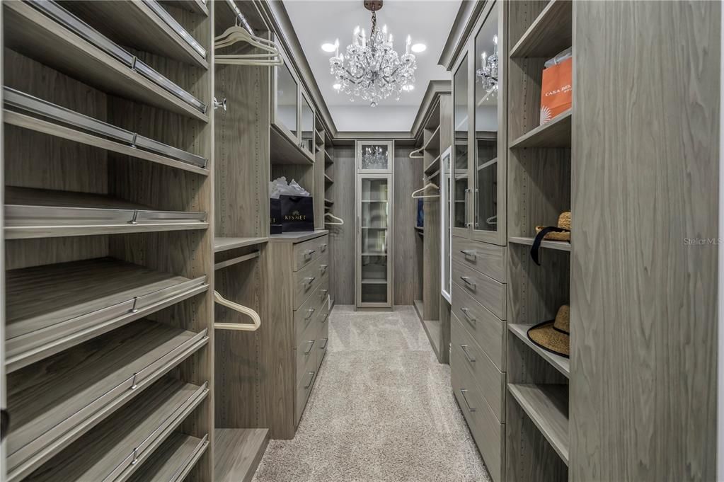 Chandelier, Interior, Recessed Lighting, Walk-in Closets