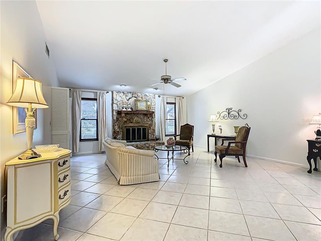 Fireplace, Interior, Living room