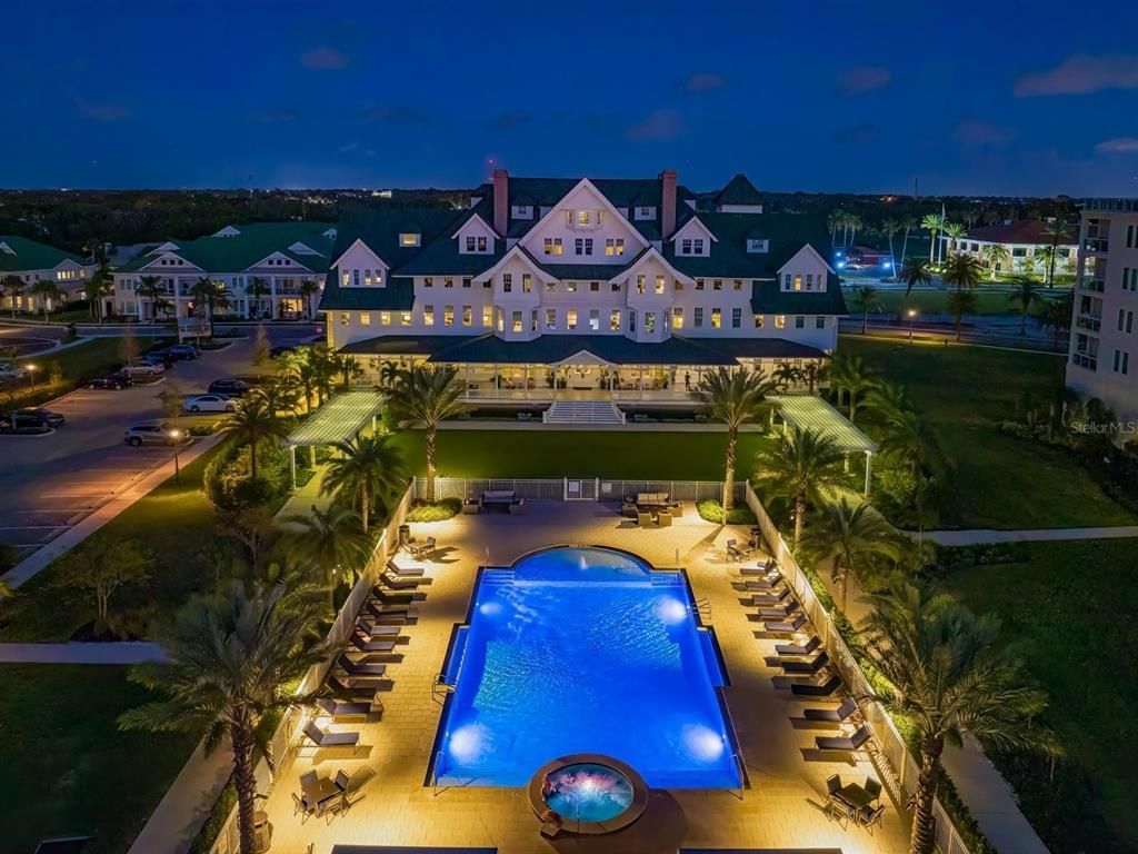 Exterior, Pool