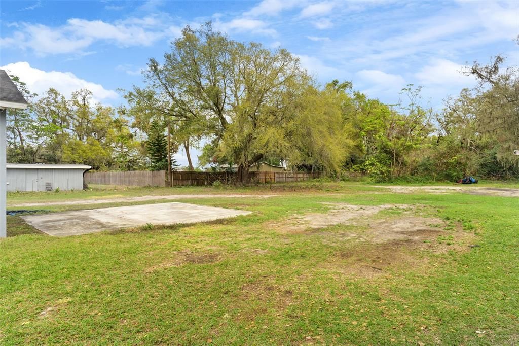 Backyard, Exterior