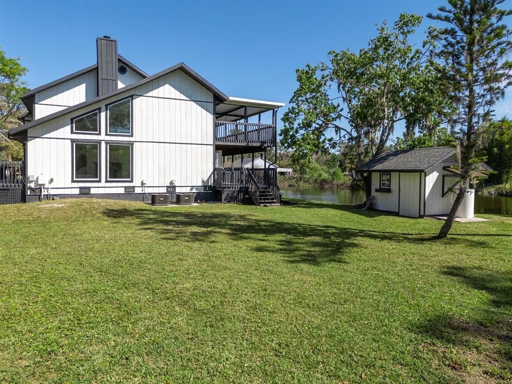 Backyard, Exterior