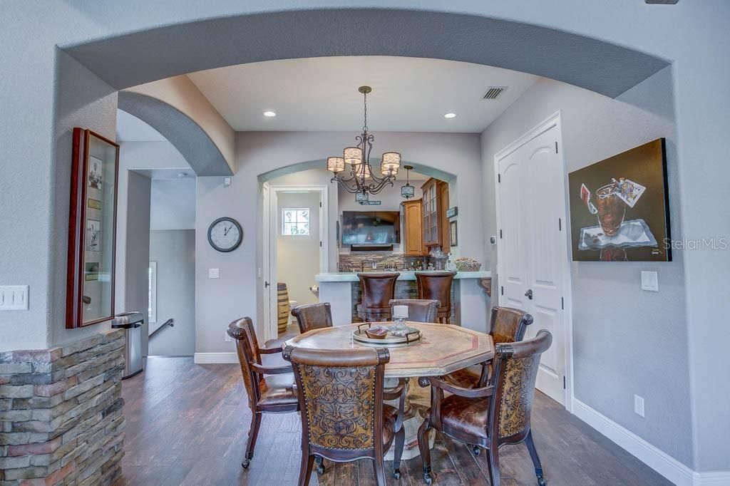 Chandelier, Dining room, Interior, Recessed Lighting, Wood Texture Flooring
