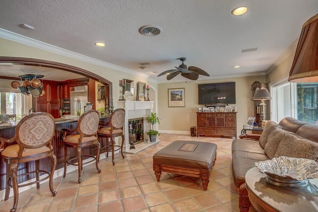Fireplace, Interior, Recessed Lighting