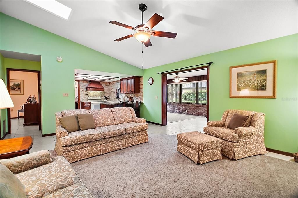 Dining room, Interior, Kitchen, Living room