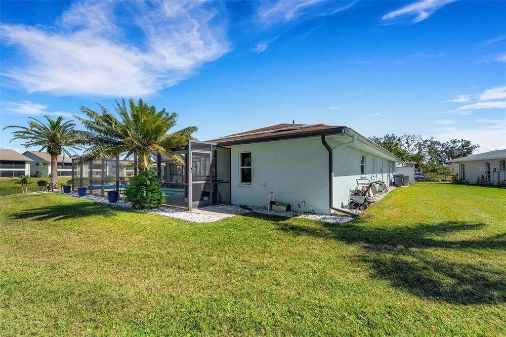 Backyard, Exterior