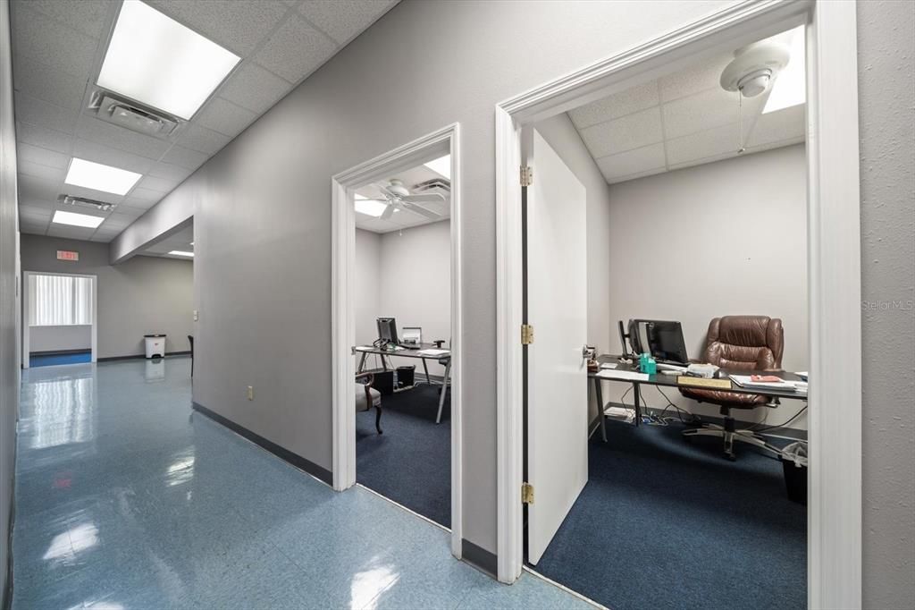Home Office, Interior