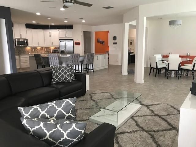 Dining room, Interior, Kitchen, Living room, Pendant Lights, Recessed Lighting, Stainless Steel Appliances
