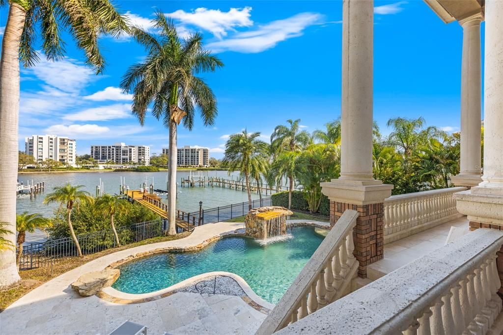 Exterior, Lake, Pool, Water
