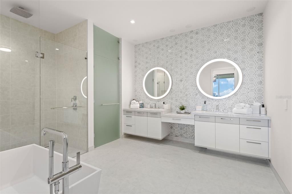 Bathroom, Dual Sink Vanities, Glass Shower, Interior, Recessed Lighting