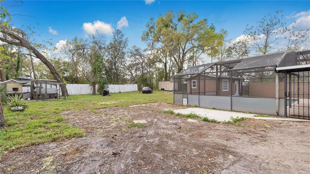Backyard, Exterior