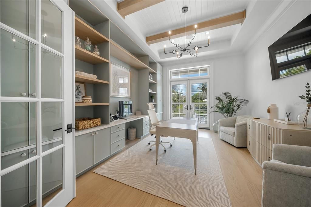 Home Office, Interior, Pendant Lights, Recessed Lighting, Wooden Beams, Wood Texture Flooring