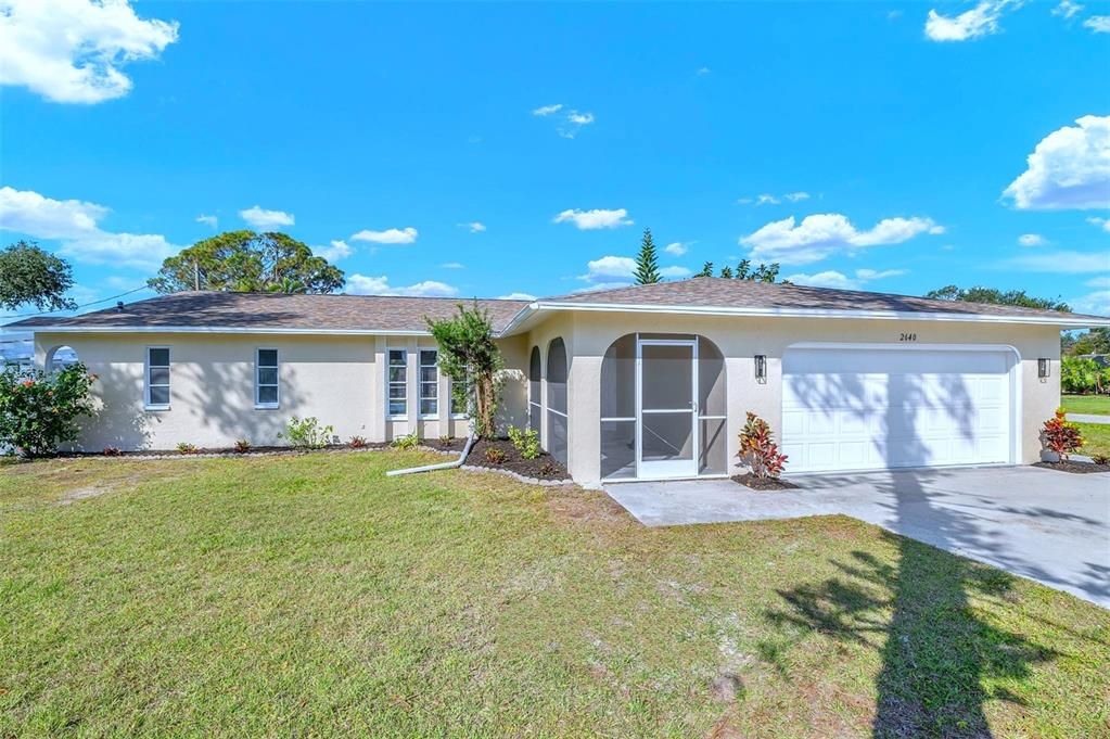 Attached, Backyard, Exterior, Facade, Ranch