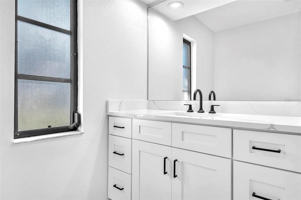 Bathroom, Interior, Recessed Lighting