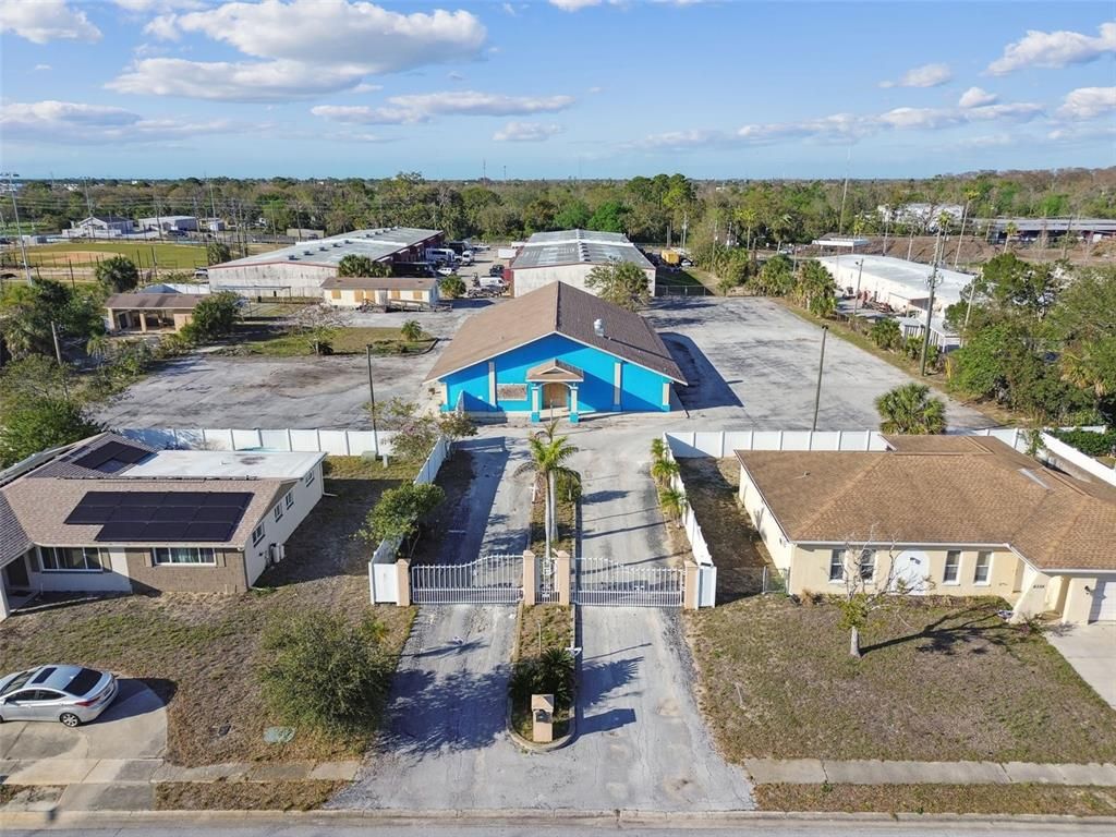 Exterior, Drone