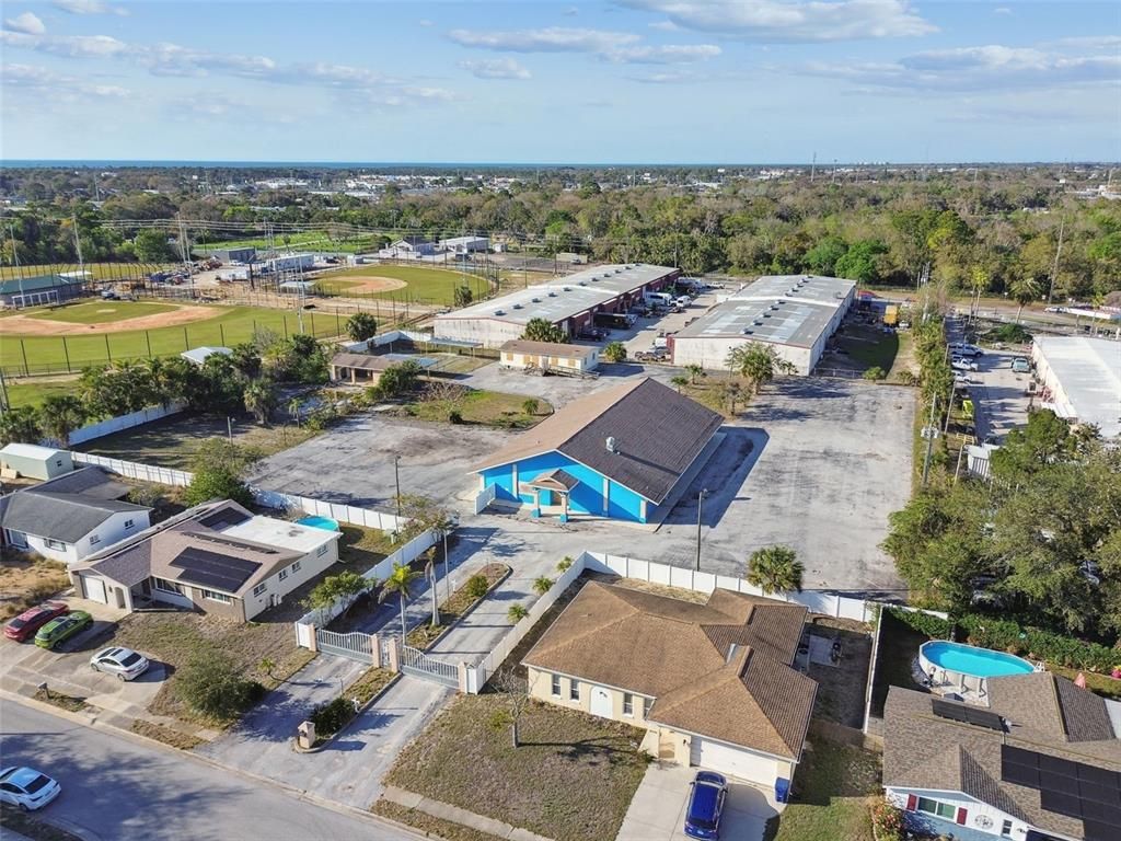 Exterior, Drone