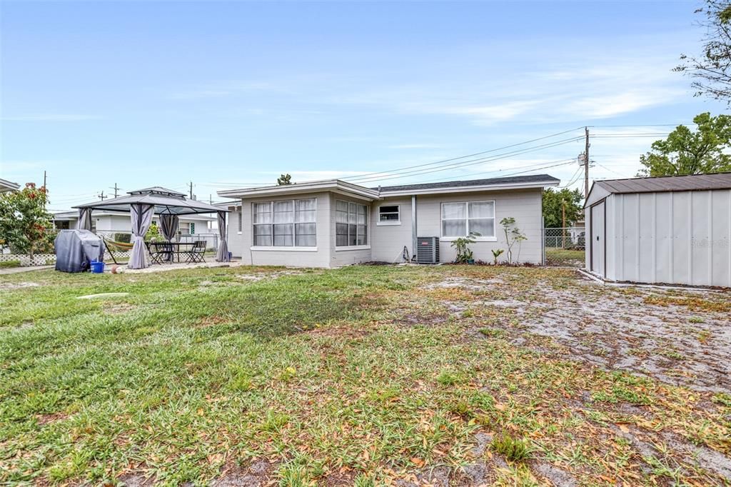 Backyard, Exterior