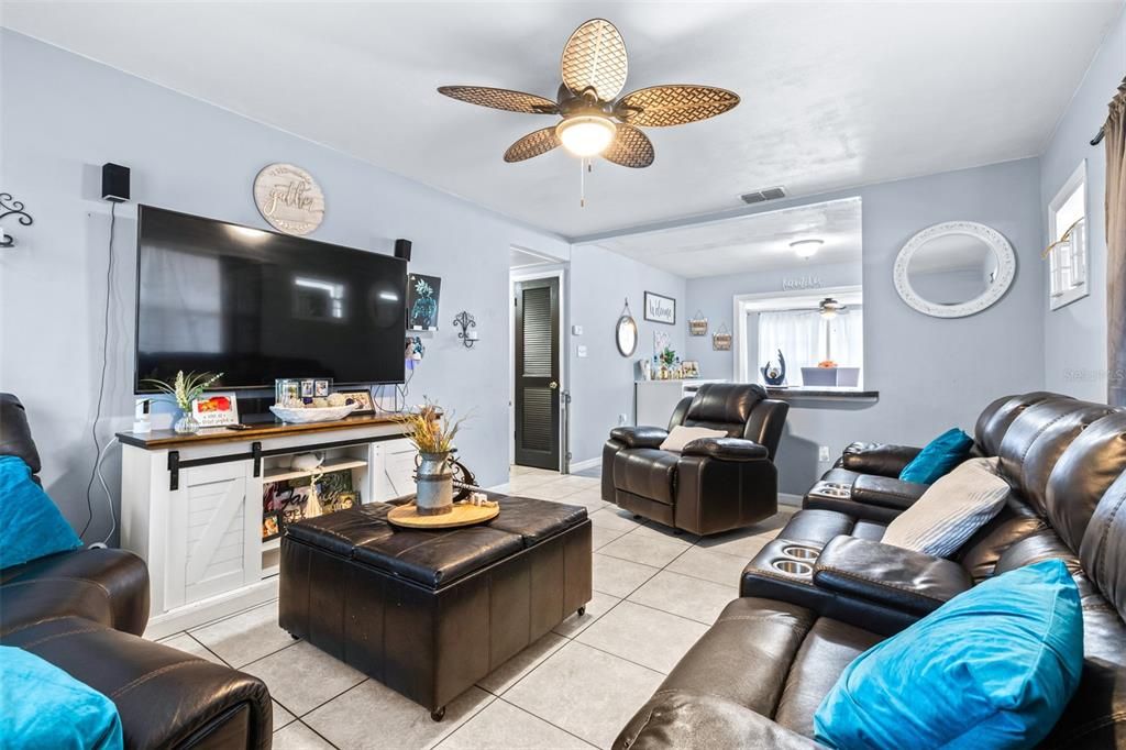 Fireplace, Interior, Living room