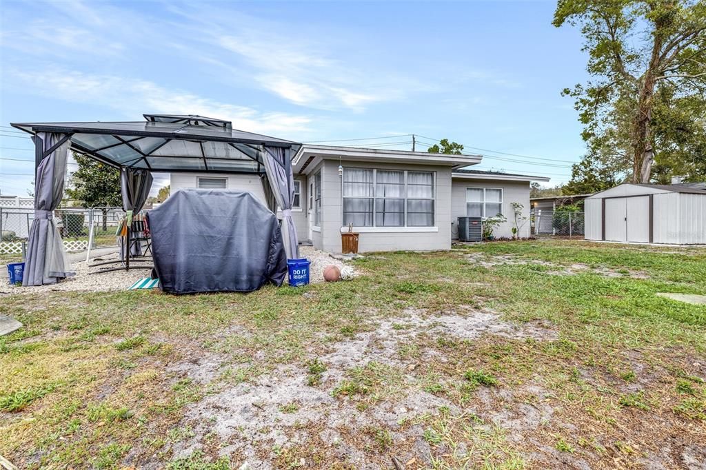 Backyard, Exterior